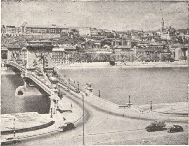 Sinas' Bridge at Budapest.