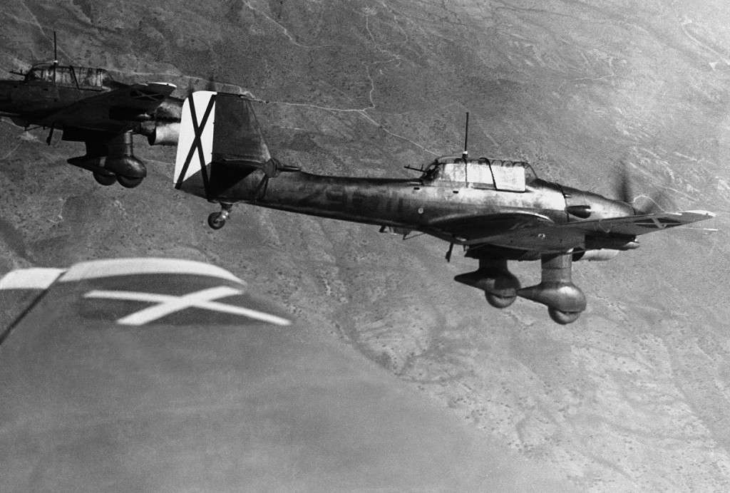Ju-87 Stuka της γερμανικής μονάδας Κόνδωρ