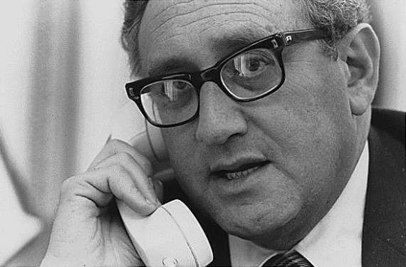 «Δεν μπορεί να υπάρξει κρίση την επόμενη βδομάδα. Το πρόγραμμά μου είναι ήδη γεμάτο.» Henry Kissinger, 01-06-1969