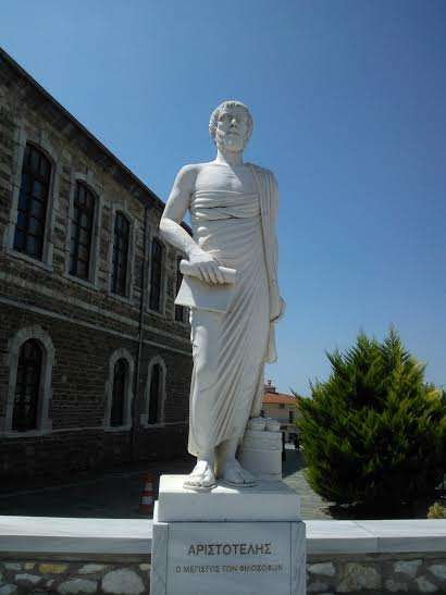 Άγαλμα του Αριστοτέλη στη Χαλκιδική