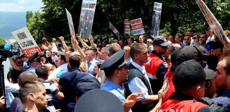 διαδήλωση στην Αλβανία