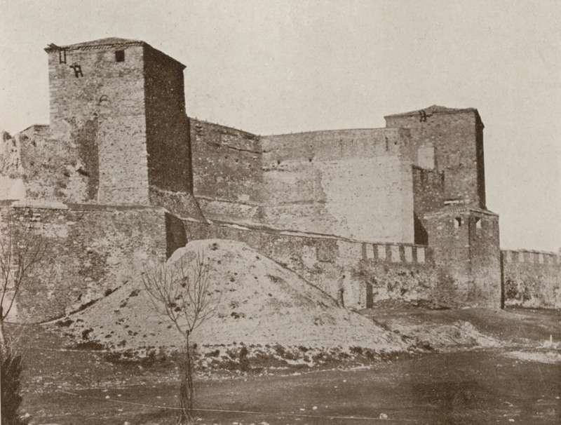 Το φρούριο του Επταπυργίου στη Θεσσαλονίκη. VAN DEN BRULE, Alfred. L’Orient Hellène. Grèce-Crète-Macédoine, Παρίσι, Félix Juven [1907].