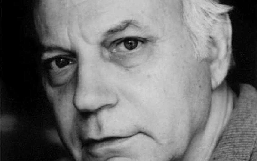Ο Μάριος Πλωρίτης (πραγματικό όνομα: Μάριος Παπαδόπουλος, 19 Ιανουαρίου 1919 – 29 Δεκεμβρίου 2006) ήταν Έλληνας δημοσιογράφος-επιφυλλιδογράφος, κριτικός, μεταφραστής, λογοτέχνης, και θεατρικός σκηνοθέτης.