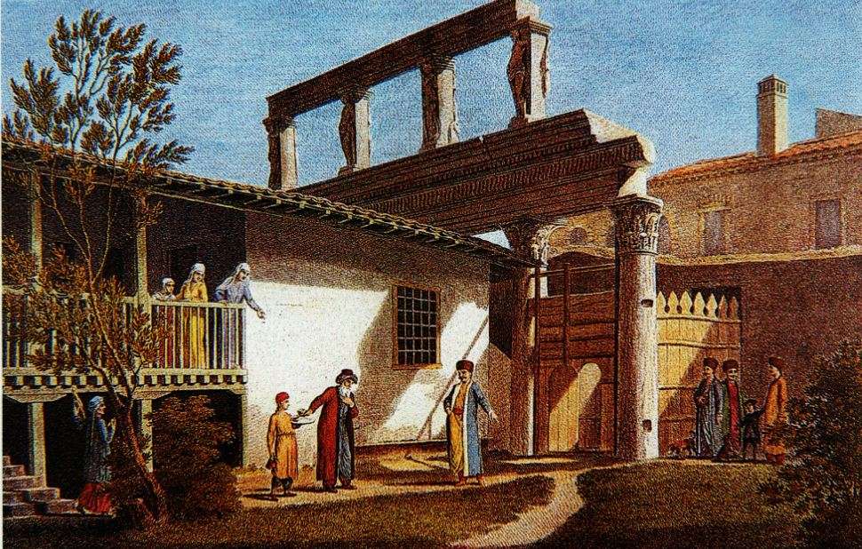 Παλιά γαλλική γκραβούρα του 1812 που παριστάνει ερείπια ρωμαϊκής στοάς που υπήρχε στην Θεσσαλονίκη, βόρεια της Εγνατίας
