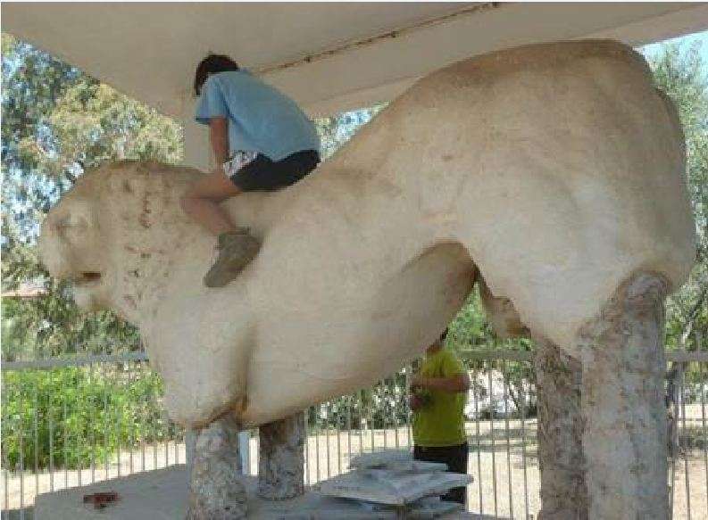 Ο λέων της Κάντζας (Παλλήνη). A marble lion erected on a mass grave of ancient Athenian soldiers in the vicinity of Athens (4th ce. BC)
